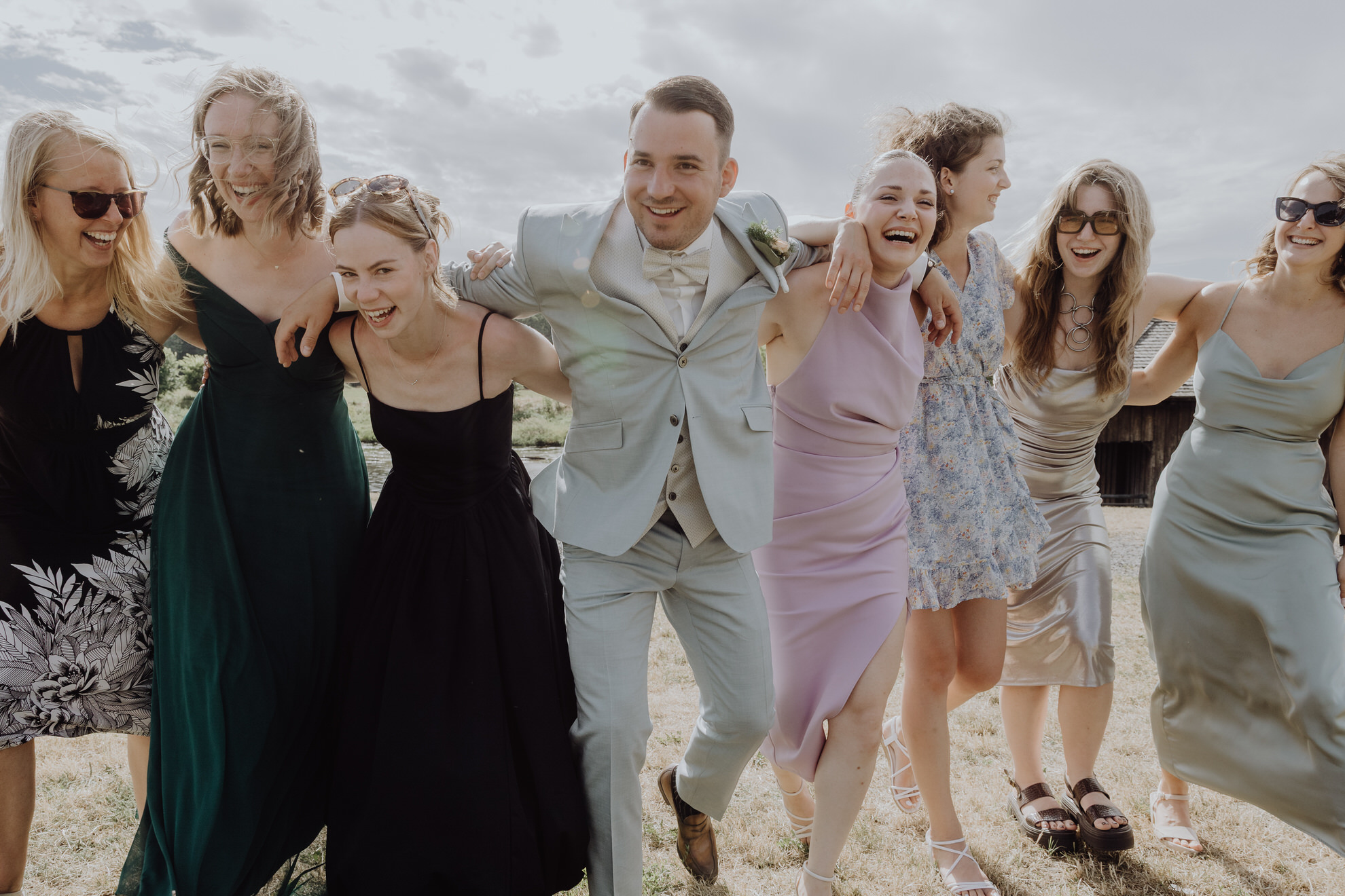 lustige gruppenbilder zur hochzeit leipzig hochzeitsfotografin