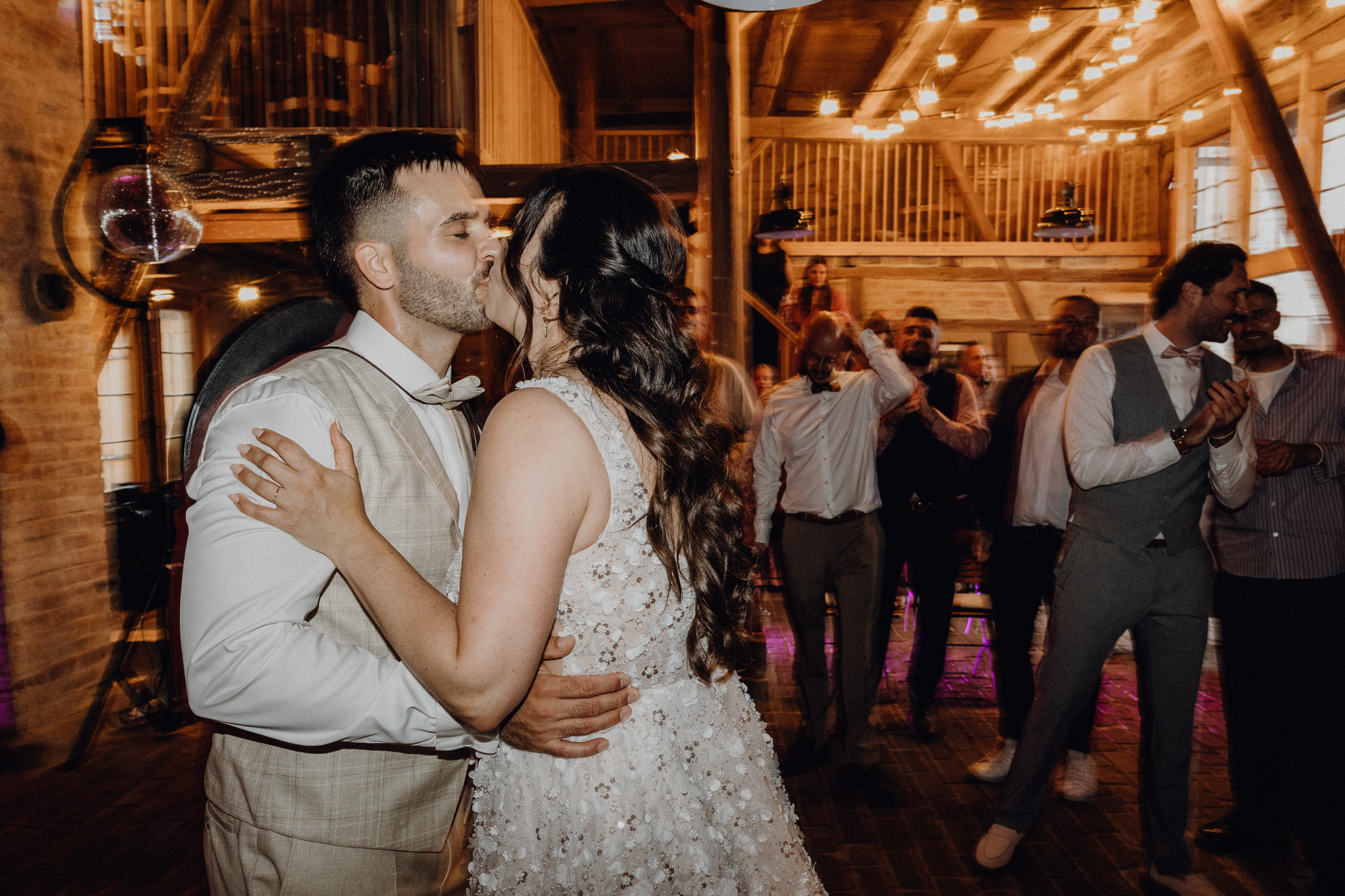 Preview_Emily&Simon-90